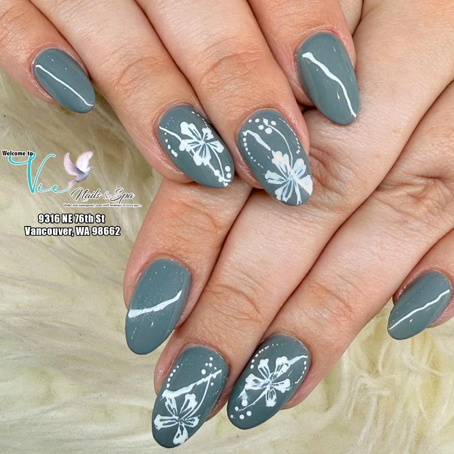 VIE NAILS & SPA